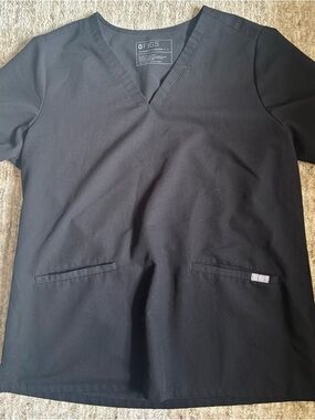 FIGS Black V-Neck Scrub Top